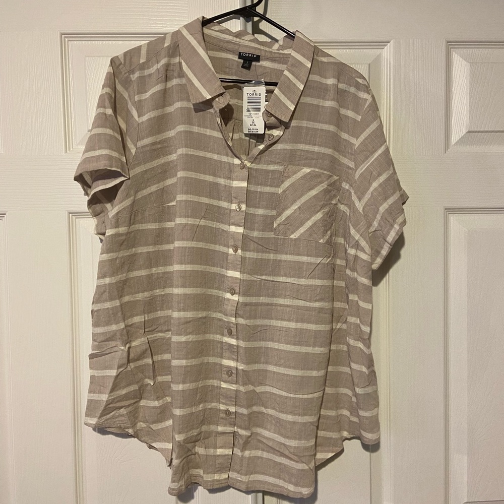 Torrid blouse
